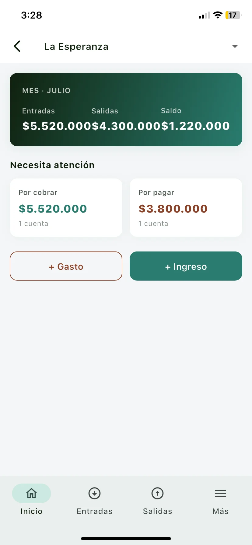 Gestión financiera con su barra inferior: Inicio, Entradas, Salidas y Más